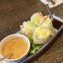 Tom Yum Thai Restaurant - Summer rolls