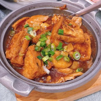 New Mandarin Seafood Restaurant - Dim Sum Near Me - Vancouver, British Columbia