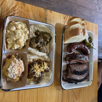 Burnt Bean- Seguin - Brisket, sausage, rib, tacos, Mac and cheese and corn pudding. - Barbeque Near Me - Seguin, Texas Burnt Bean- Seguin - Brisket, sausage, rib, tacos, Mac and cheese and corn pudding. - Barbeque Near Me - Seguin, Texas