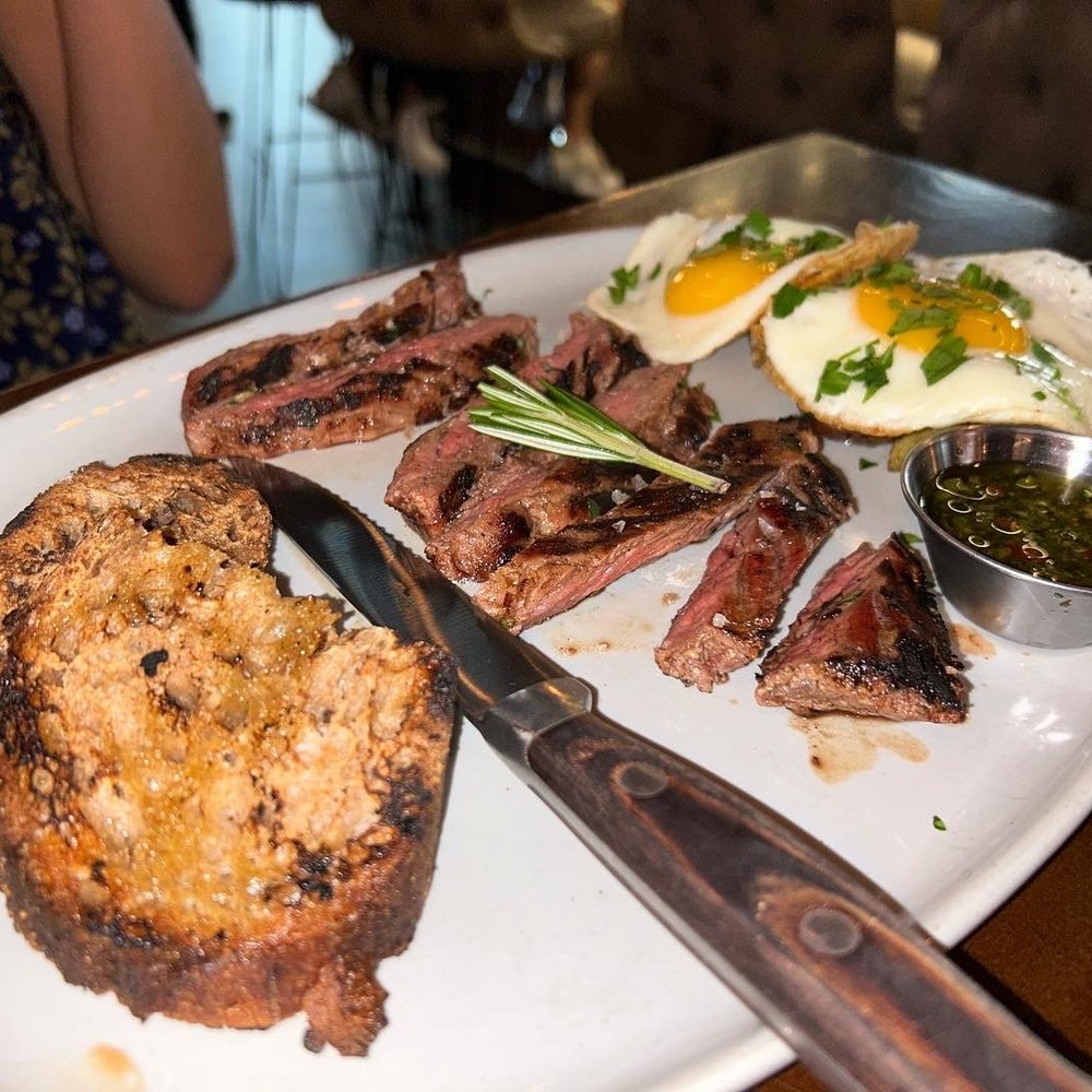 Le Chick - Wagyu Steak & Eggs - Cocktail Bars Near Me - Miami, Florida Le Chick - Wagyu Steak & Eggs - Cocktail Bars Near Me - Miami, Florida