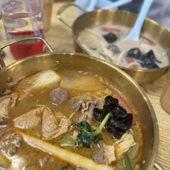 Guifei Spicy - Spicy broth - Hot Pot Near Me - West Covina, California Guifei Spicy - Spicy broth - Hot Pot Near Me - West Covina, California