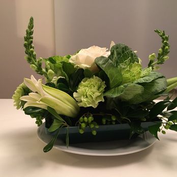 Flower 21 - Florists Near Me - Riverwoods, Illinois