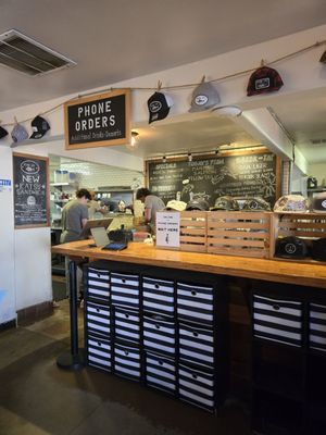 Fish 101 Leucadia by null