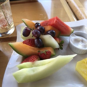 Anthony's HomePort Everett - 1/2 our fruit left - Seafood Near Me - Everett, Washington