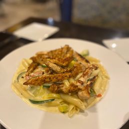 Blackened Chicken Primavera