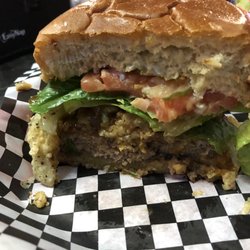 Buckets Burgers and Beer Garden