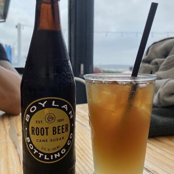 Dillon Beach Coastal Kitchen - New American Near Me - Dillon Beach, California