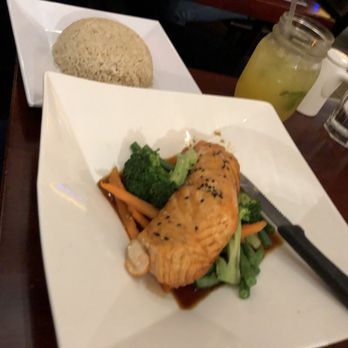 Spicy Shallot - Salmon Teriyaki and Brown rice - Thai Near Me - Elmhurst, New York