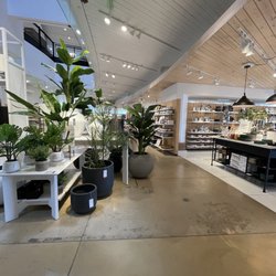 Crate & Barrel
