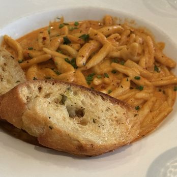 VAI's Italian Inspired- Kitchen + Bar - Dinner Vodka Pasta - Italian Near Me - Naperville, Illinois