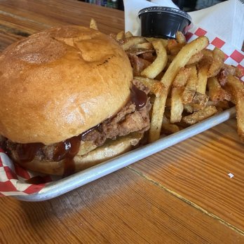 Rusty Bull Brewery - 3005 Burger - Breweries Near Me - North Charleston, South Carolina Rusty Bull Brewery - 3005 Burger - Breweries Near Me - North Charleston, South Carolina