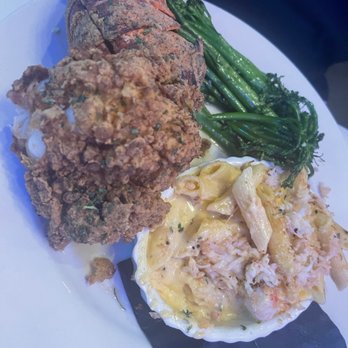 Sea Salt - Fried lobster, Mac n Cheese, Asparagus - Breakfast & Brunch Near Me - Atlanta, Georgia Sea Salt - Fried lobster, Mac n Cheese, Asparagus - Breakfast & Brunch Near Me - Atlanta, Georgia