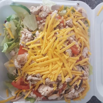 MP Island Cafe - Jerk chicken salad - Soul Food Near Me - Norfolk, Virginia