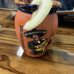 Los Cantaritos - Spicy cucumber margarita