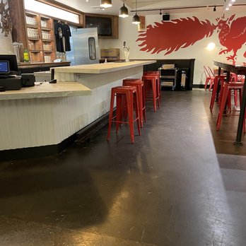 Hotbird - Nice dine-in setup - Comfort Food Near Me - Oakland, California