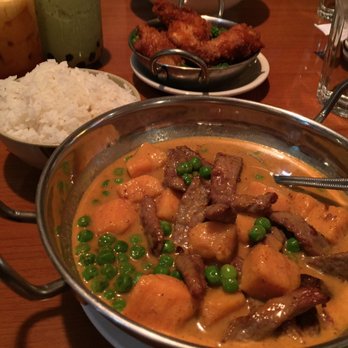 Dozika - Yellow curry - Japanese Near Me - Evanston, Illinois