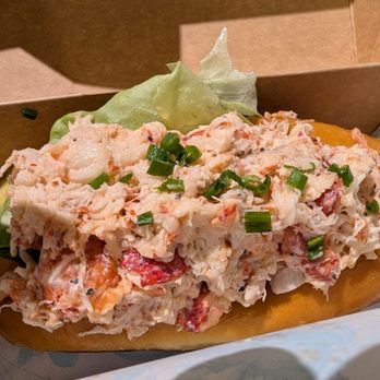 Blue Claw Lobster Shack - Lobster roll - Seafood Near Me - Toronto, Ontario Blue Claw Lobster Shack - Lobster roll - Seafood Near Me - Toronto, Ontario