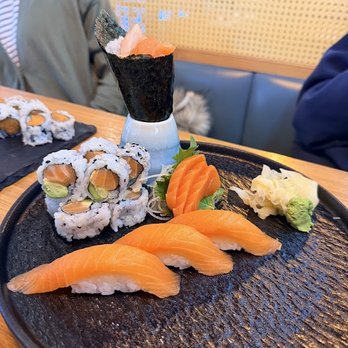 Tomo Asian Cuisine - salmon lover - Asian Fusion Near Me - Hanover, Maryland
