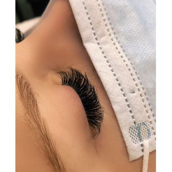 Leucadia Lashes - Eyelash Service Near Me - Encinitas, California Leucadia Lashes - Eyelash Service Near Me - Encinitas, California