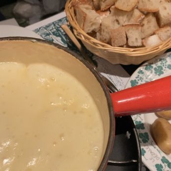 Le Dézaley - Fondue cheese - Fondue Near Me - Zürich, ZH Le Dézaley - Fondue cheese - Fondue Near Me - Zürich, ZH