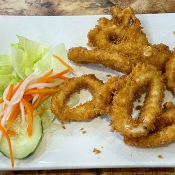 Pho Cali - Fried Crispy Calamari - Vietnamese Near Me - Rocklin, California Pho Cali - Fried Crispy Calamari - Vietnamese Near Me - Rocklin, California