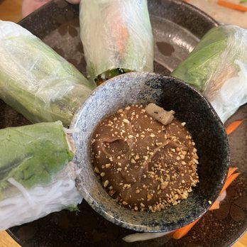 Lela's Bistro - Salad Rolls w/Lemongrass Chicken (gf) - Vietnamese Near Me - Portland, Oregon Lela's Bistro - Salad Rolls w/Lemongrass Chicken (gf) - Vietnamese Near Me - Portland, Oregon