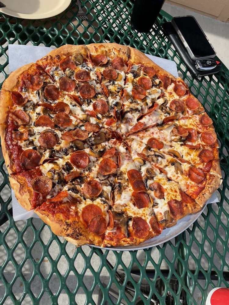 DOC’S PIZZA Updated September 2024 26 Reviews 530 Cherry Hill Rd