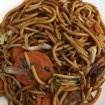 Lotus Leaf - Stir-Fried Fresh Noodles w/ Stredded Duck - Chinese Near Me - London, XGL