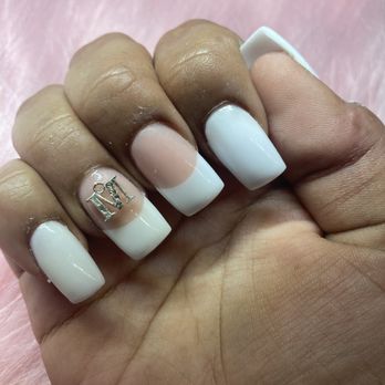 Diana Nail Bar - Nail Salons Near Me - Gilbert, Arizona