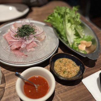 ARIARI - Mak-hwe (sliced raw fish with chili sauce, doenjang, lettuce wraps, garlic, jalapeño) - Korean Near Me - New York, New York ARIARI - Mak-hwe (sliced raw fish with chili sauce, doenjang, lettuce wraps, garlic, jalapeño) - Korean Near Me - New York, New York