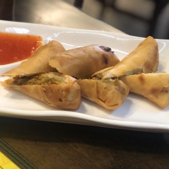 Noodle - Curry Beef Spring Rolls - Sushi Bars Near Me - Decatur, Georgia
