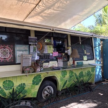 Auntys Lil Green Hut - Where you order - Food Stands Near Me - Kahuku, Hawaii Auntys Lil Green Hut - Where you order - Food Stands Near Me - Kahuku, Hawaii