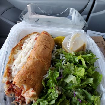D'Lish - Vegan meatball sandwich - Pizza Near Me - Chula Vista, California
