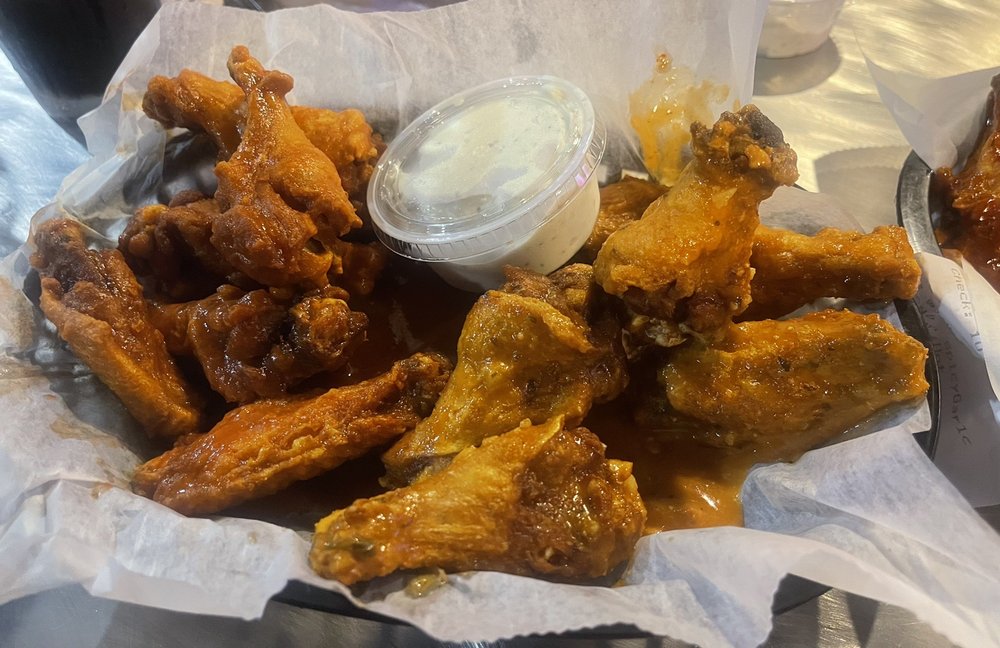 BARGOS GRILL & TAP Updated September 2024 26 Photos & 45 Reviews