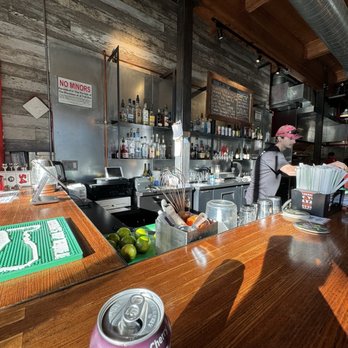 PDX Sliders - Bar seating - Burgers Near Me - Portland, Oregon