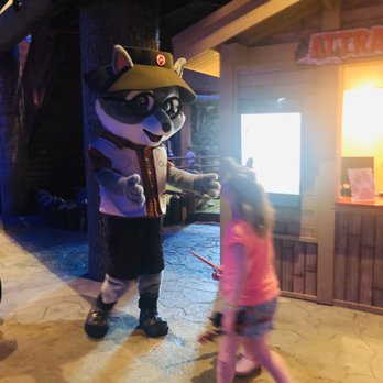 Great Wolf Lodge - Water Parks Near Me - Gurnee, Illinois Great Wolf Lodge - Water Parks Near Me - Gurnee, Illinois