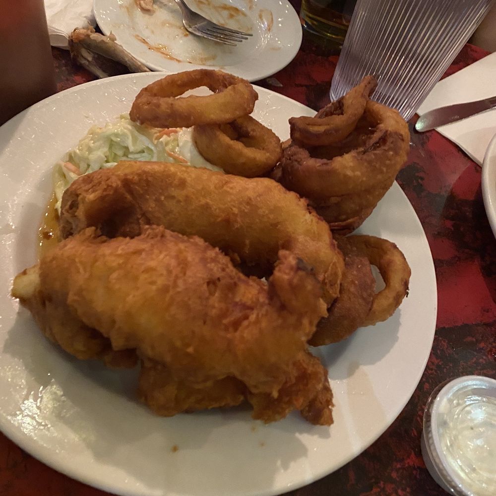 Charlie's Kitchen - Burgers Near Me - Cambridge, Massachusetts