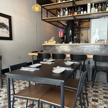 Piñangó - Inside - Asian Fusion Near Me - Caguas, Puerto Rico