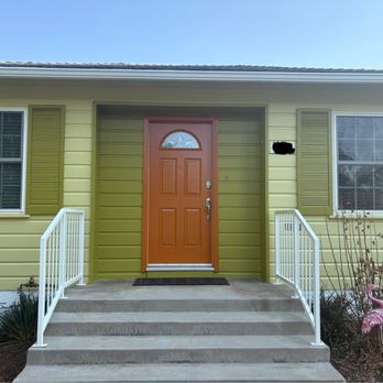 Vive Painting - Front of House - Rails - Painters Near Me