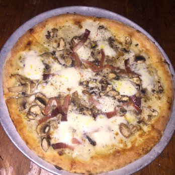 Carroll Place - Mushroom pizza - Italian Near Me - New York, New York Carroll Place - Mushroom pizza - Italian Near Me - New York, New York