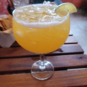 El Porton - Mama passion fruit margarita 22 oz 29.99$ - Mexican Near Me - New York, New York