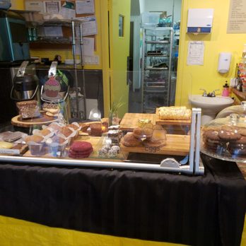 Golden Gecko Coffee - Display of noms - Coffee & Tea Near Me - Toronto, Ontario Golden Gecko Coffee - Display of noms - Coffee & Tea Near Me - Toronto, Ontario