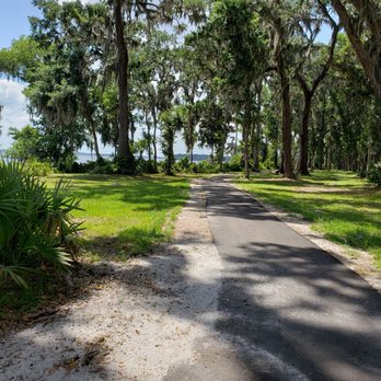 Riverfront Park - Walking/Running Trail - Parks Near Me - Saint Johns, Florida
