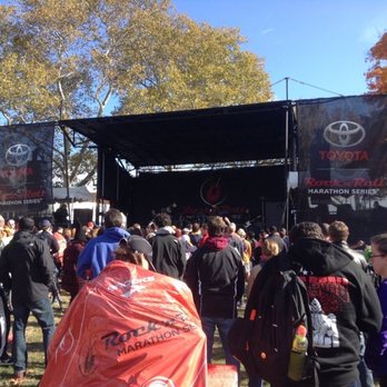 Rock 'n Roll Marathon Series - Brooklyn Half - The Bandstand. Posted with review 02/10/21 - Races & Competitions Near Me - Prospect Heights, New York