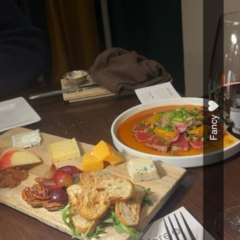 Abreo Restaurant - Seared tuna and cheese plate - Tapas Bars Near Me - Rockford, Illinois Abreo Restaurant - Seared tuna and cheese plate - Tapas Bars Near Me - Rockford, Illinois