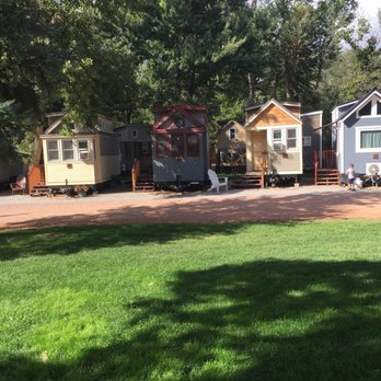 WeeCasa Tiny House Resort - Our tiny house for a night - Vacation Rentals Near Me - Lyons, Colorado