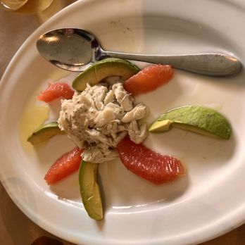 Crust Artisan Bakery - Blue crab with olive oil, grapefruit and avocado - Bakeries Near Me - Santa Rosa Beach, Florida Crust Artisan Bakery - Blue crab with olive oil, grapefruit and avocado - Bakeries Near Me - Santa Rosa Beach, Florida