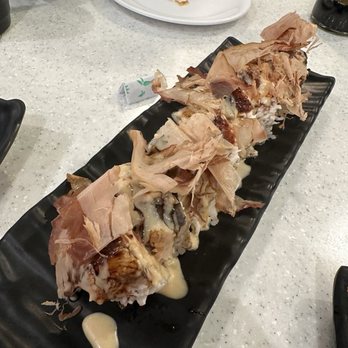 Kakuna Sushi - Sushi Bars Near Me - San Leandro, California