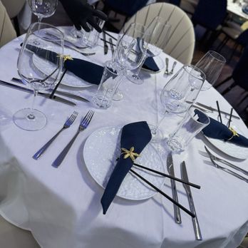 Sea Grill - Table setting - Seafood Near Me - Charlotte, North Carolina Sea Grill - Table setting - Seafood Near Me - Charlotte, North Carolina