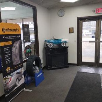 Tony's Auto Service & Sales - Reception area/new tire display. - Auto Repair Near Me - Pittsburgh, Pennsylvania Tony's Auto Service & Sales - Reception area/new tire display. - Auto Repair Near Me - Pittsburgh, Pennsylvania